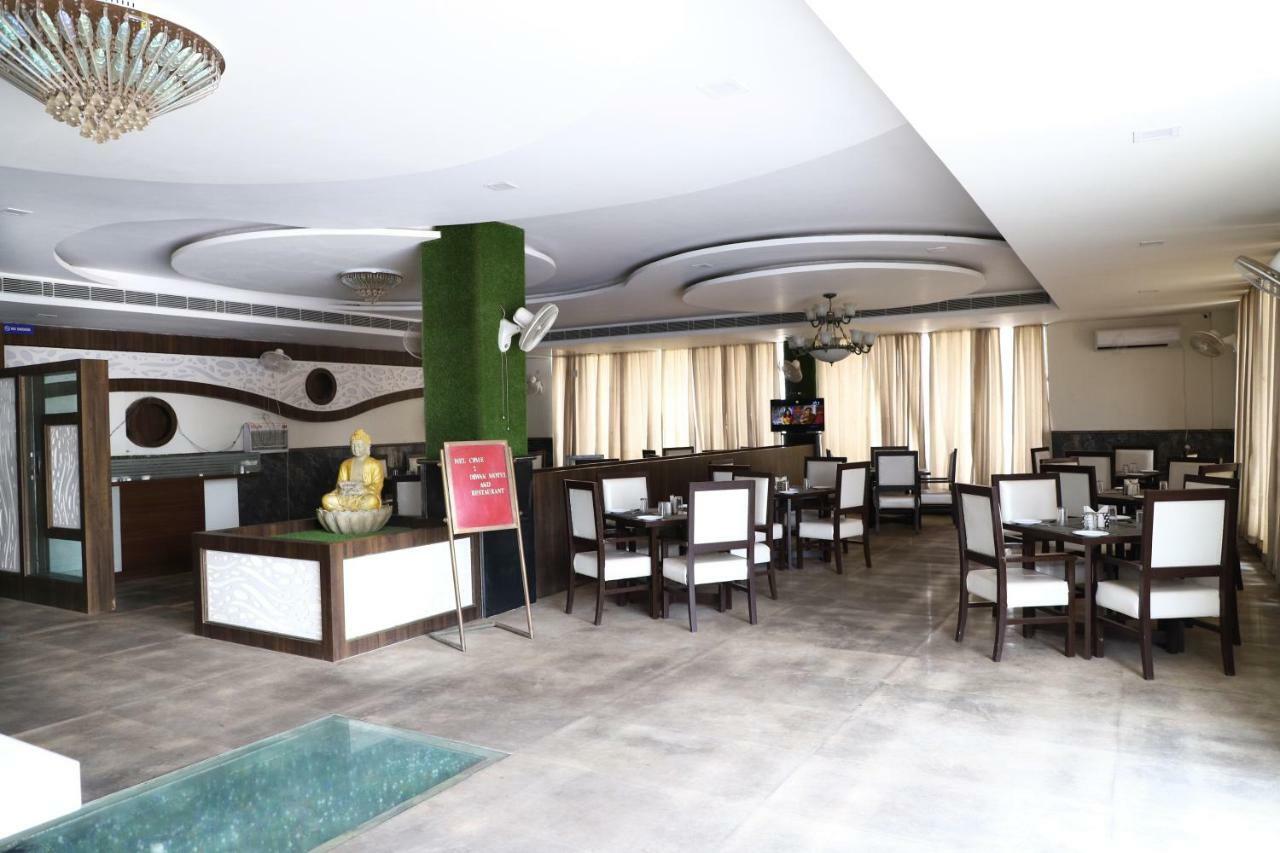 Diwan Hotel And Restaurant Surkhi Exteriér fotografie